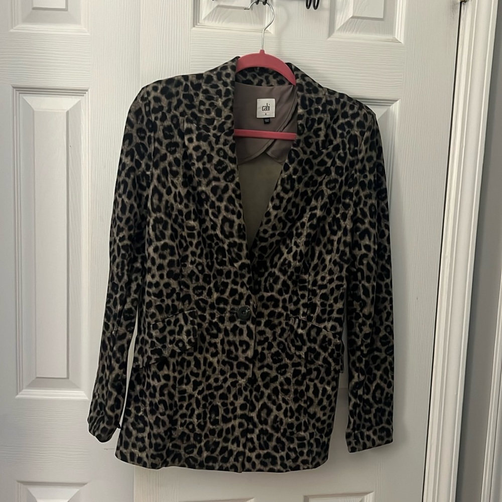 Cabi Leopard Print Blazer / excellent pre worn condition